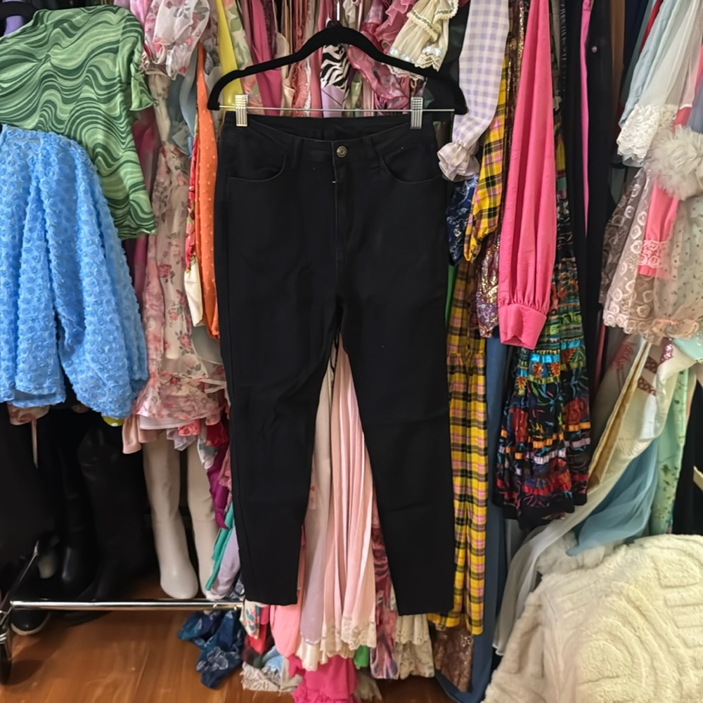 Black Shein US 6 skinny jeans